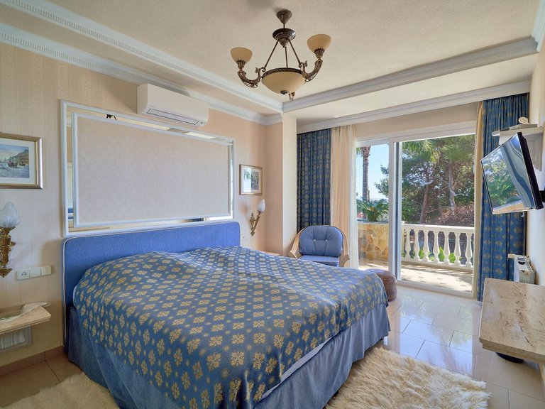 Villa for Sale in Marbella Malaga 14