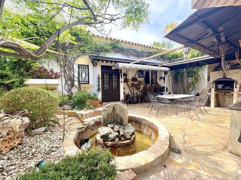 Villa for Sale in Marbella Malaga 54