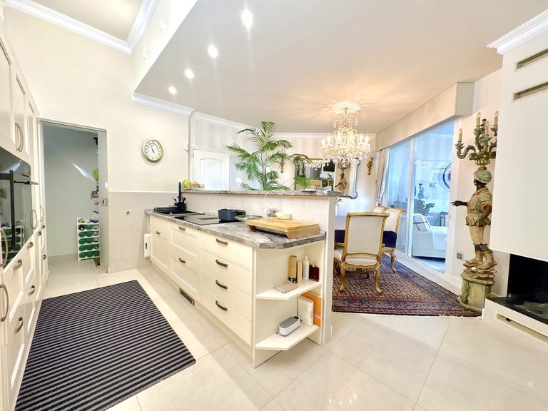 Villa for Sale in Marbella Malaga 60