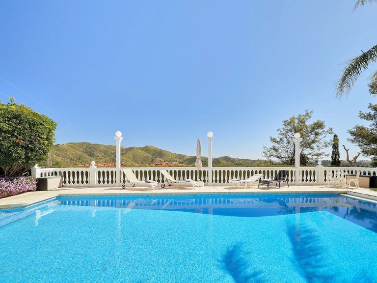Villa for Sale in Marbella Malaga 4