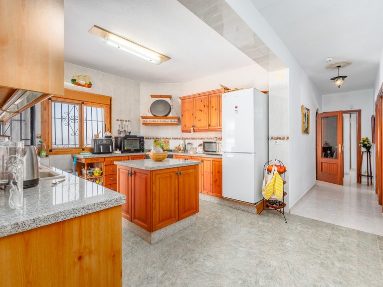 Villa for Sale in Alhaurin El Grande Malaga 49