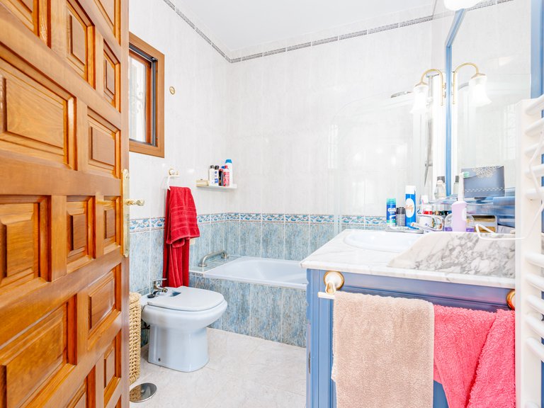 Villa for Sale in Alhaurin El Grande Malaga 31