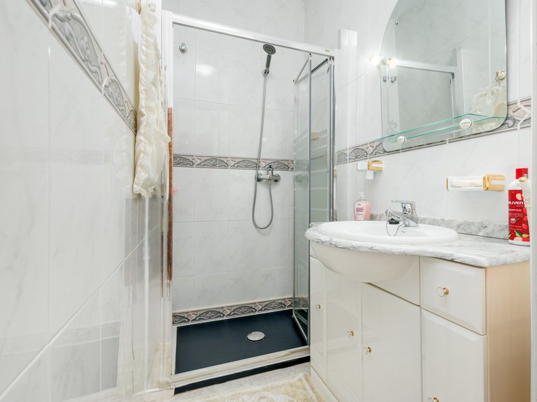 Villa for Sale in Alhaurin El Grande Malaga 41
