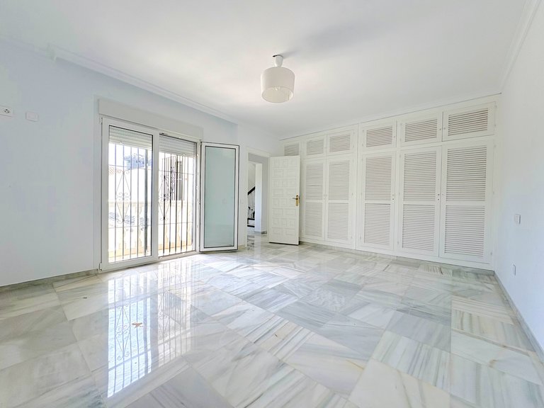 Villa for Sale in Mijas Costa Malaga 36