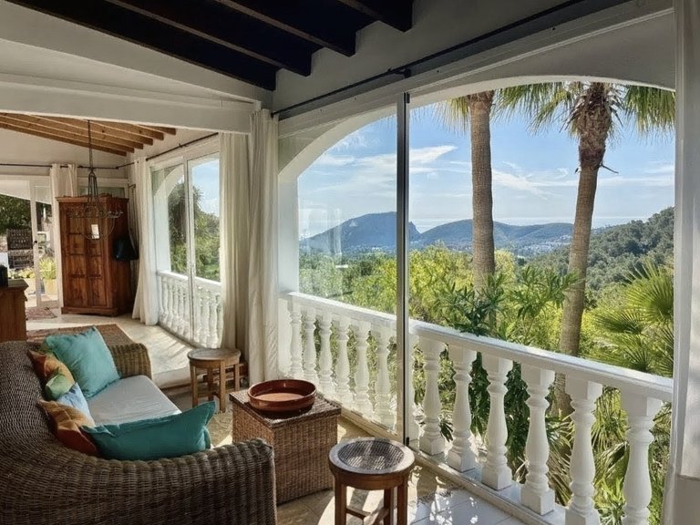 Villa for Sale in Santa Eulalia Del Río Balearic Islands 17