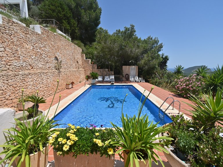 Villa for Sale in Santa Eulalia Del Río Balearic Islands 30