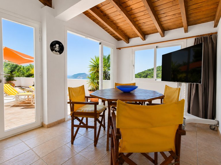 Villa for Sale in Santa Eulalia Del Río Balearic Islands 16