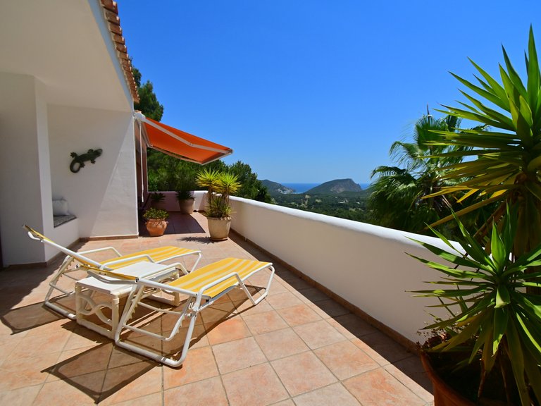 Villa for Sale in Santa Eulalia Del Río Balearic Islands 39