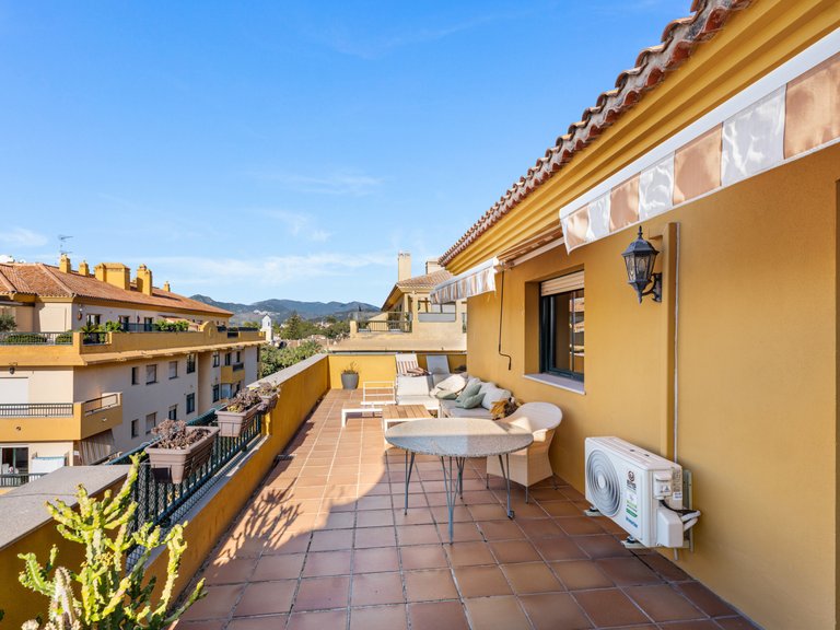 Penthouse for Sale in San Pedro De Alcantara Malaga 1