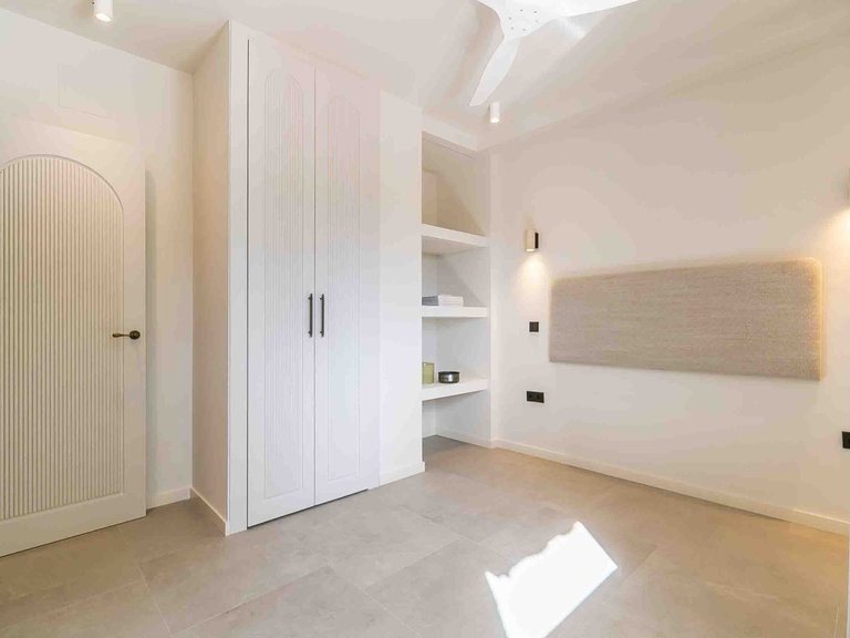 Apartment for Sale in Benalmadena Malaga 18