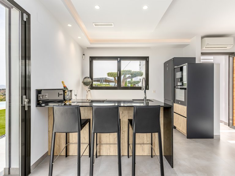 Villa for Sale in Alhaurin El Grande Malaga 9