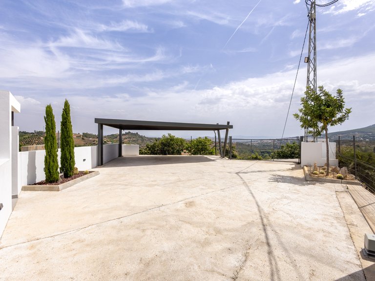 Villa for Sale in Alhaurin El Grande Malaga 41
