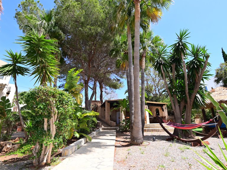 Villa for Sale in Santa Eulalia Del Río Balearic Islands 8