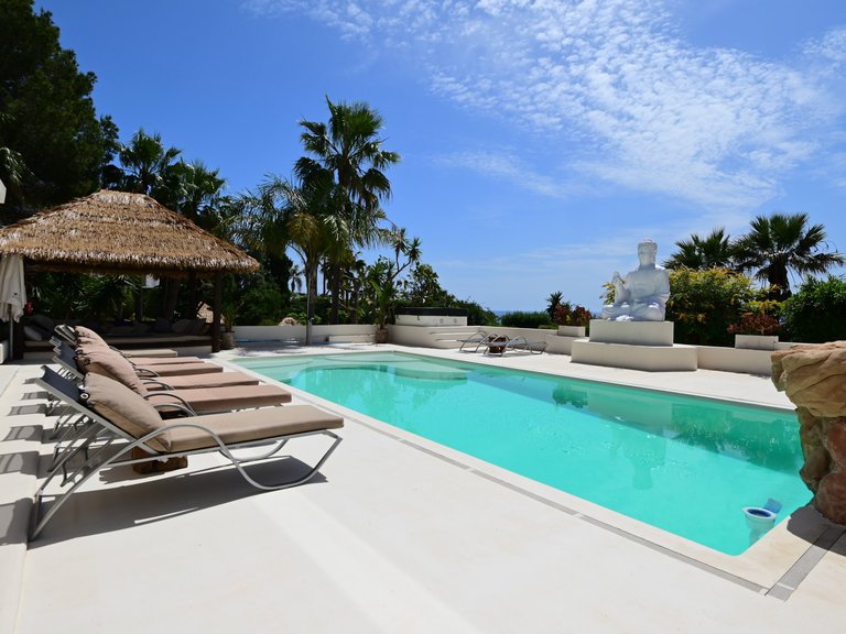 Villa for Sale in Santa Eulalia Del Río Balearic Islands 7