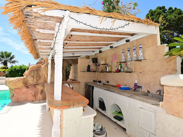 Villa for Sale in Santa Eulalia Del Río Balearic Islands 36