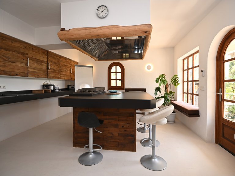 Villa for Sale in Santa Eulalia Del Río Balearic Islands 32