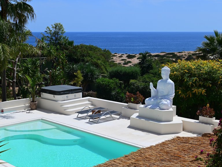 Villa for Sale in Santa Eulalia Del Río Balearic Islands 1