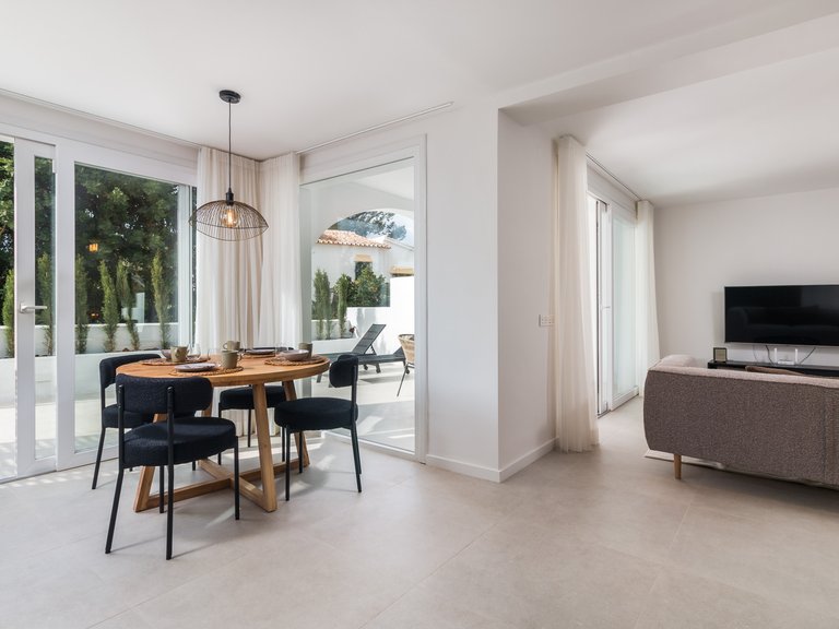 Town House for Sale in Istan Malaga 7