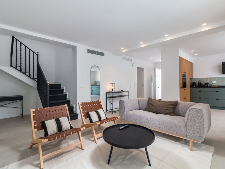 Town House for Sale in Istan Malaga 10