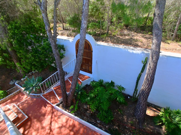 Villa for Sale in Santa Eulalia Del Río Balearic Islands 40