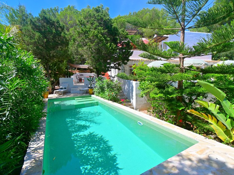 Villa for Sale in Santa Eulalia Del Río Balearic Islands 1