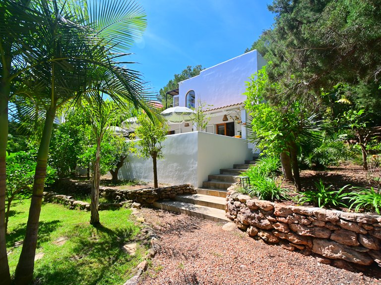 Villa for Sale in Santa Eulalia Del Río Balearic Islands 3