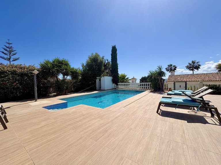 Villa for Sale in Mijas Costa Malaga 42