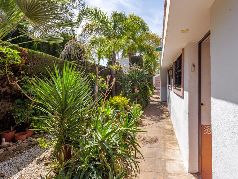 Villa for Sale in Coin Malaga 41