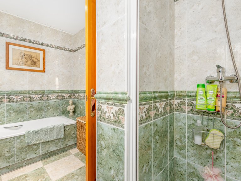 Villa for Sale in Coin Malaga 24