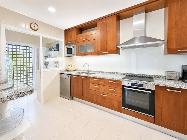 Town House for Sale in Marbella Malaga 12