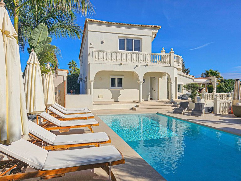 Villa for Sale in Mijas Costa Malaga 37