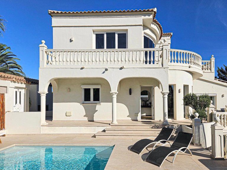 Villa for Sale in Mijas Costa Malaga 3