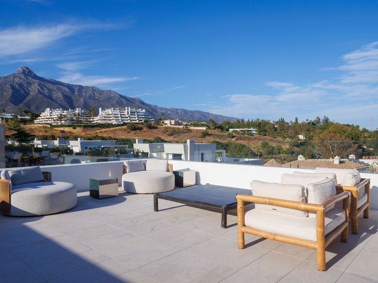 Apartment for Sale in Marbella, Malaga 2