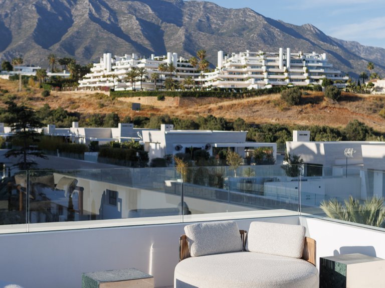 Apartment for Sale in Marbella, Malaga 25