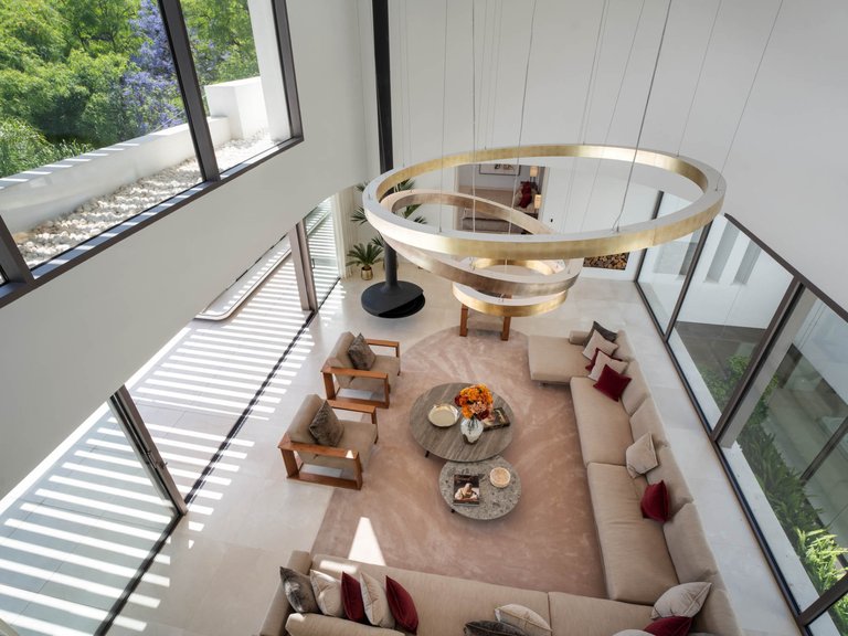Villa for Sale in Benahavis, Malaga 14