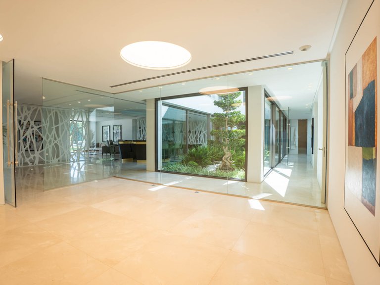 Villa for Sale in Benahavis, Malaga 44