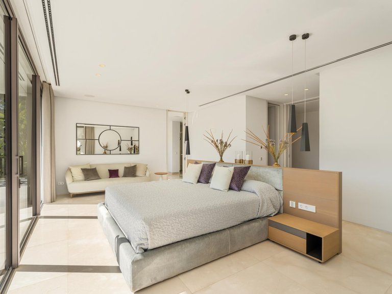 Villa for Sale in Benahavis, Malaga 9