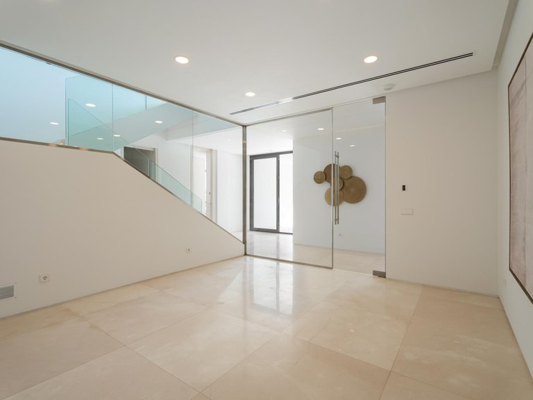 Villa for Sale in Benahavis, Malaga 54