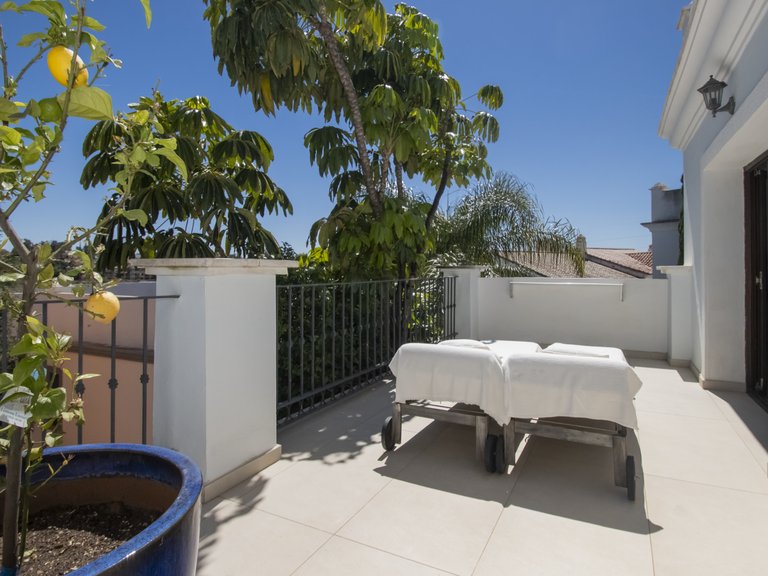 Town House for Sale in Estepona, Malaga 4
