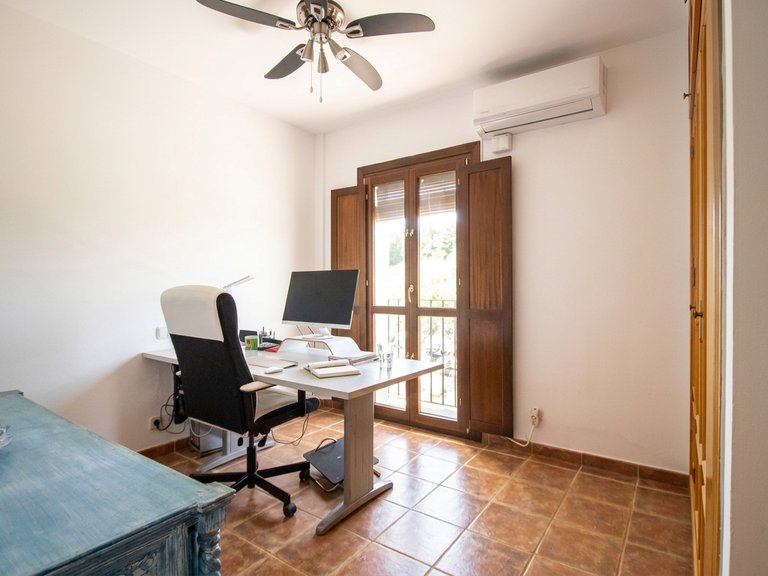 Town House for Sale in Estepona, Malaga 20