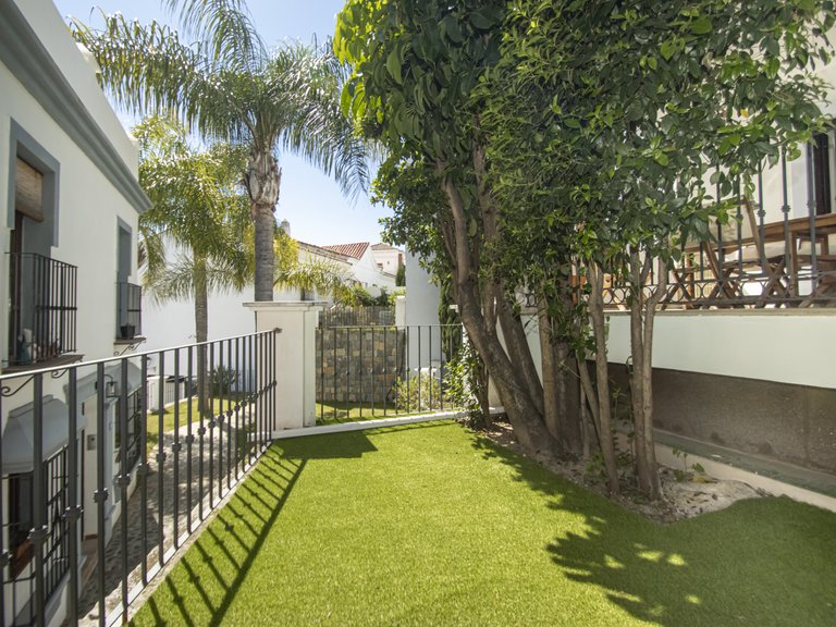 Town House for Sale in Estepona, Malaga 9