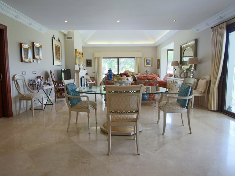 Villa for Sale in Mijas Costa, Malaga 6