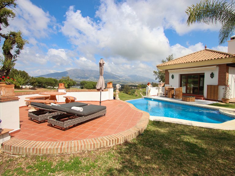 Villa for Sale in Mijas Costa, Malaga 31