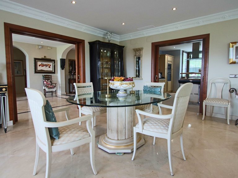 Villa for Sale in Mijas Costa, Malaga 18