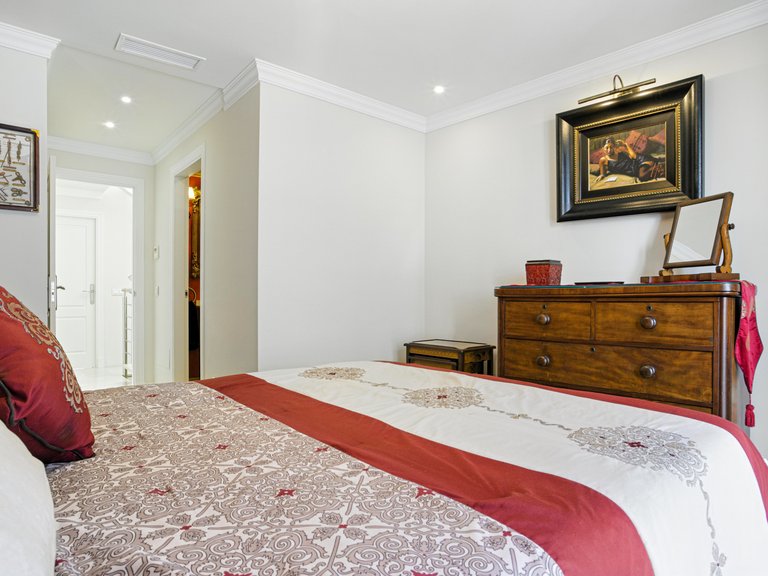 Town House for Sale in Marbella, Malaga 15