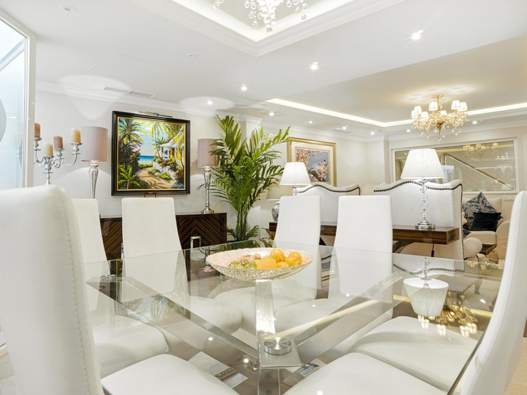 Town House for Sale in Marbella, Malaga 14