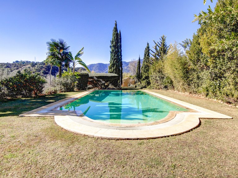 Country House for Sale in Ojen, Malaga 30