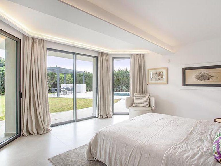 Villa for Sale in Marbella, Malaga 31