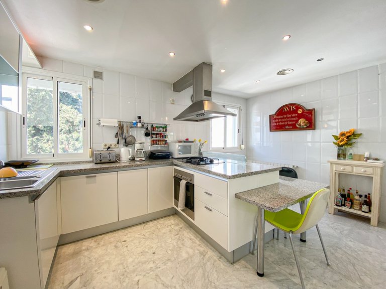 Town House for Sale in Marbella, Malaga 12