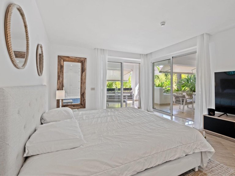 Apartment for Sale in Marbella, Malaga 14